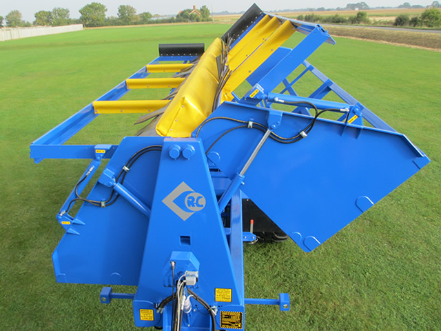 Wing Lift Carrot Box Loader - Image 3